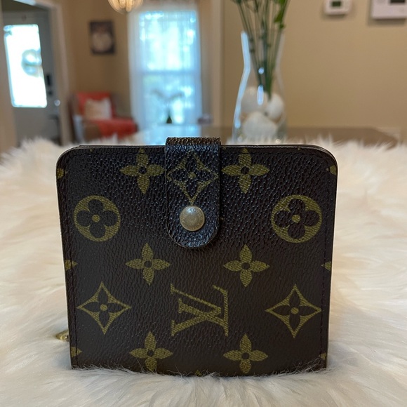 Louis Vuitton Compact Zip Wallet